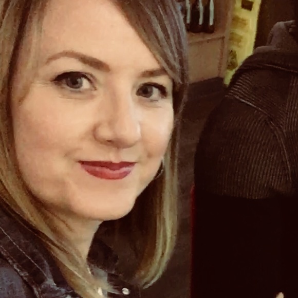 Hi! - Picture 1 of 1